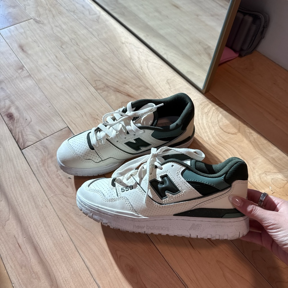 New balance 550 sneakers